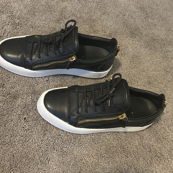 COPY - Men’s London Double-Zip Low-Top sneakers - Picture 2 of 5